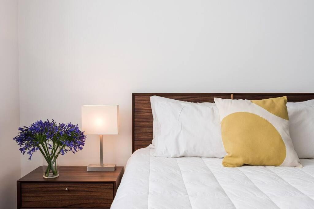 Condesa Residence 7 Stylish 2 Bedroom, 1 Bathroom Residence Accentuating Expansive Interiors メキシコシティ エクステリア 写真
