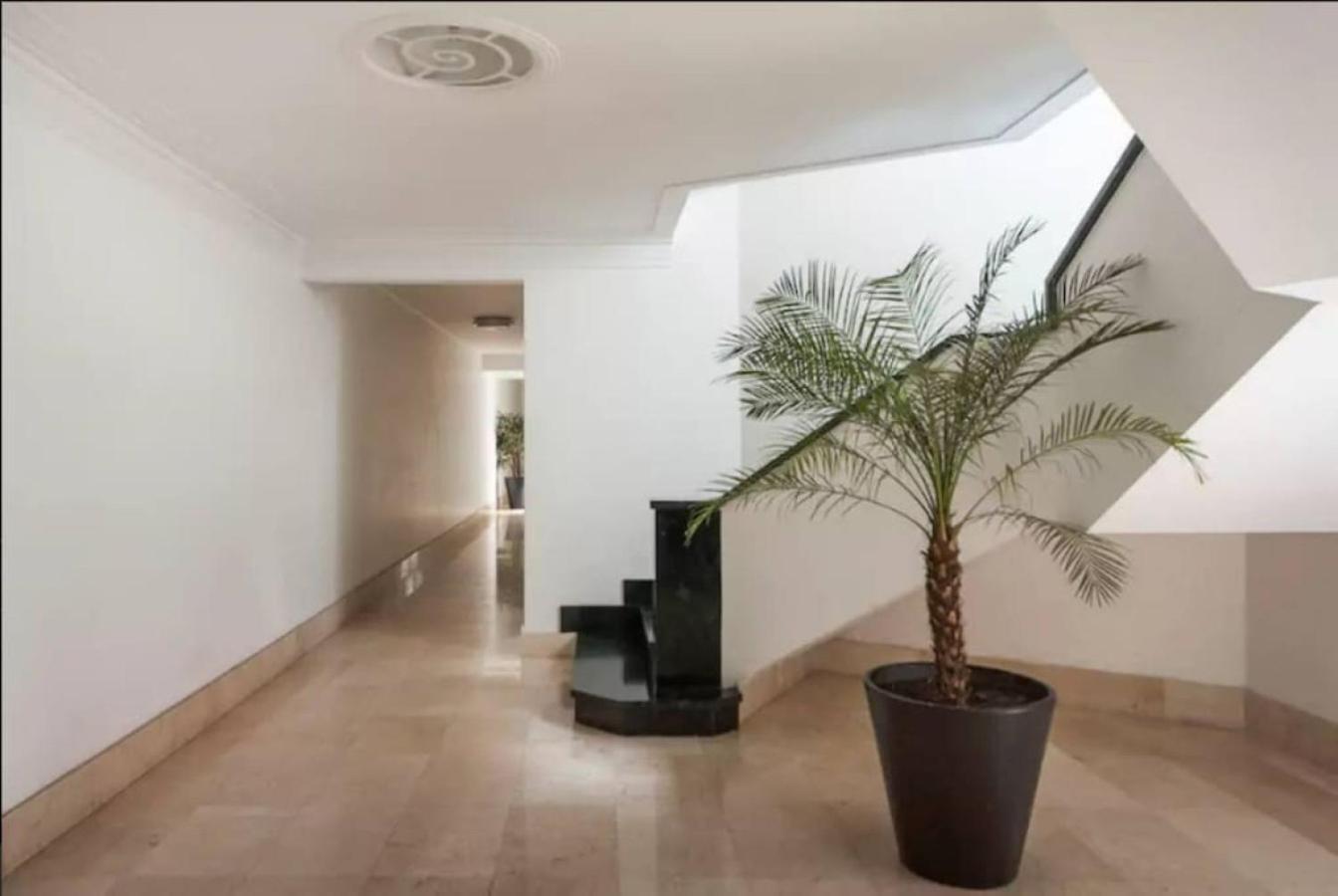 Condesa Residence 7 Stylish 2 Bedroom, 1 Bathroom Residence Accentuating Expansive Interiors メキシコシティ エクステリア 写真